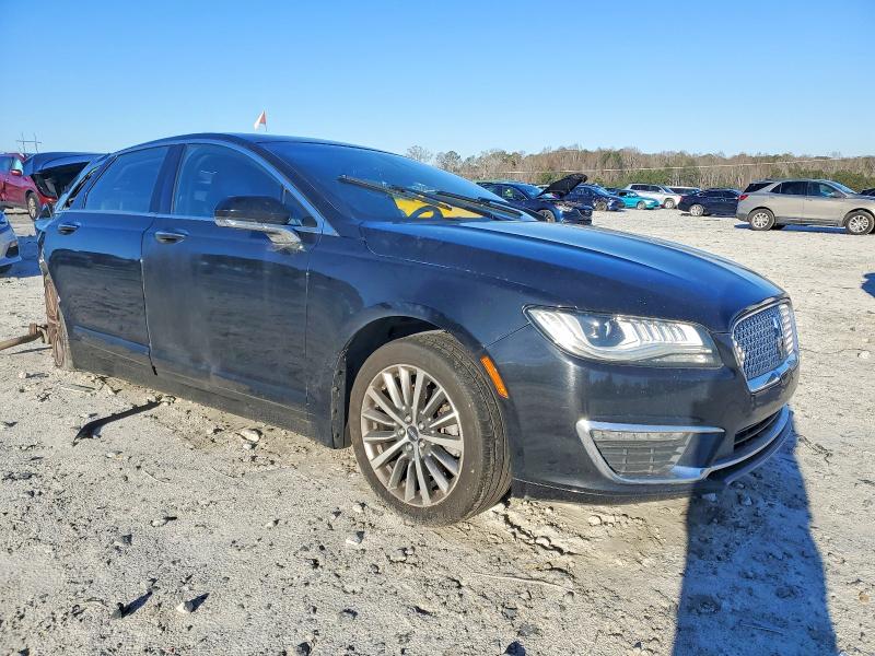 Foto 4 de la subasta – 2017 LINCOLN MKZ con VIN 3LN6L5LU2HR601365