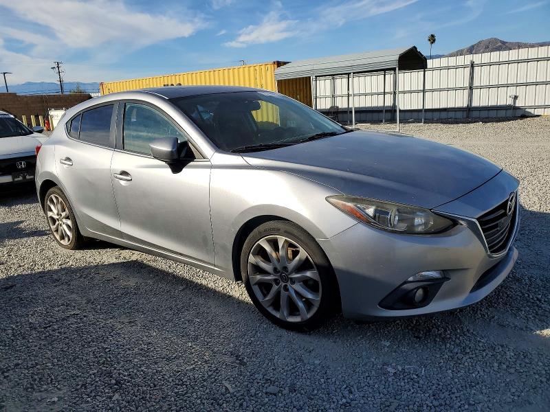 Photo 4 from auction – 2016 MAZDA 3 with VIN JM1BM1M35G1345018