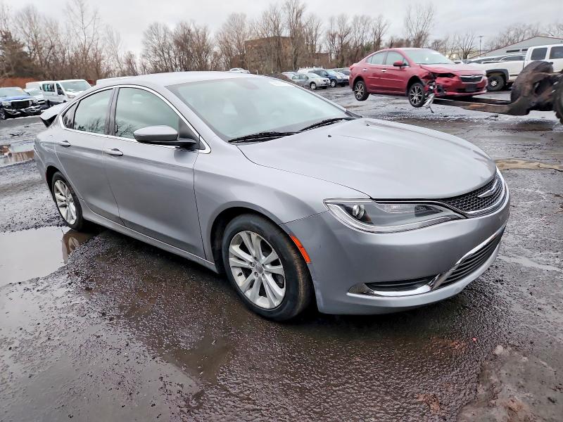 Photo 4 from auction – 2016 CHRYSLER 200 LIMITE with VIN 1C3CCCAB1GN103080