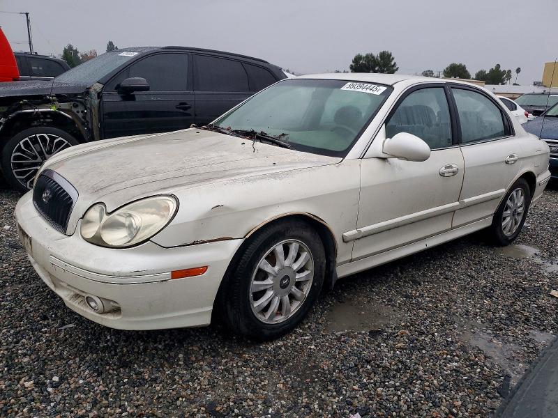 HYUNDAI SONATA 2002 with VIN KMHWF25S52A566002 - Photo from auction