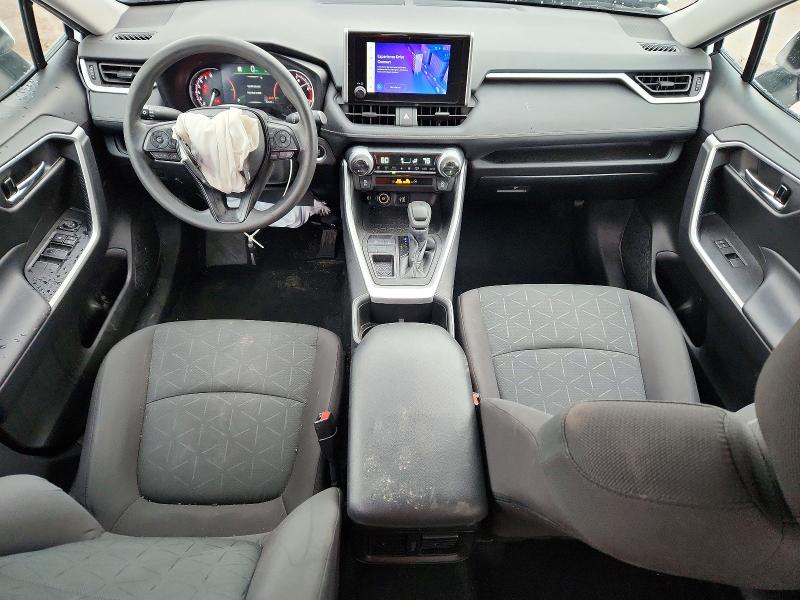 Photo 8 from auction – 2024 TOYOTA RAV4 XLE with VIN 2T3W1RFV2RW326356