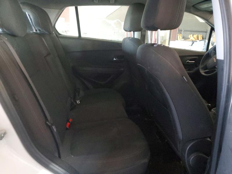 Photo 10 from auction – 2017 CHEVROLET TRAX with VIN KL7CJKSB7HB143903