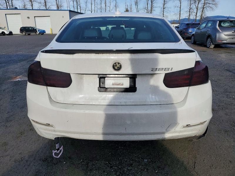 Photo 6 from auction – 2013 BMW 328 I SULE with VIN WBA3C1G52DNR46652