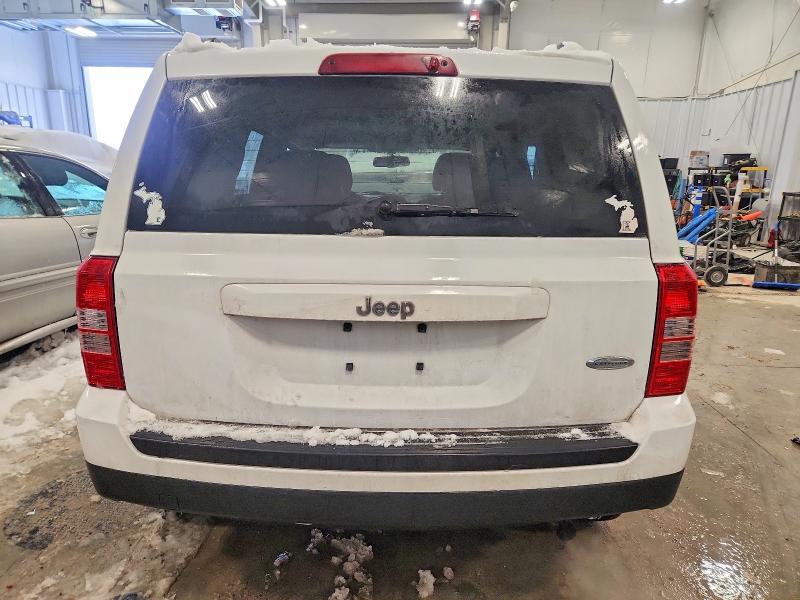 Photo 6 from auction – 2014 JEEP PATRIOT LA with VIN 1C4NJPFB0ED662388