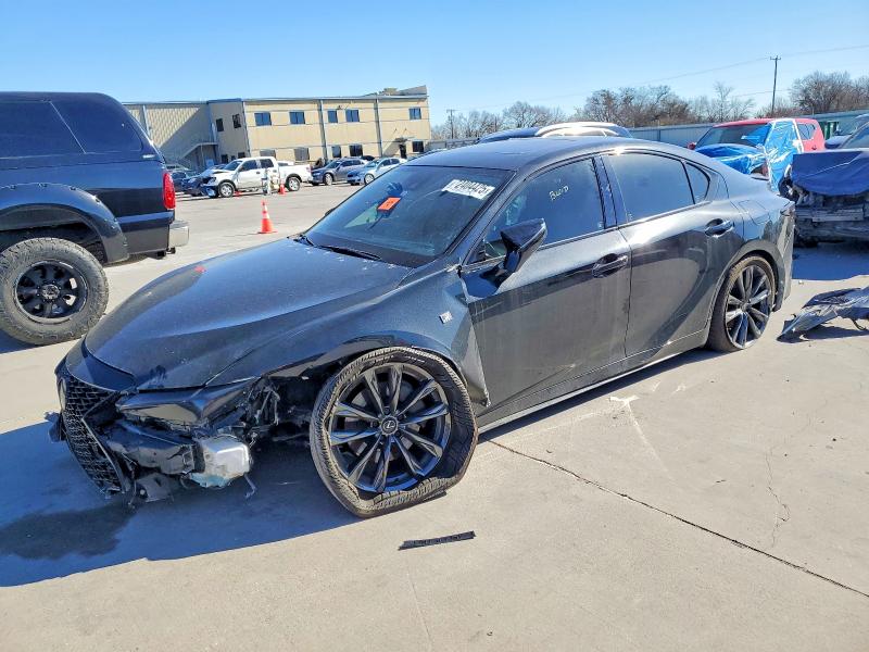 LEXUS IS 350 F S 2024 con VIN JTHGZ1B24R5077381 - Foto de la subasta