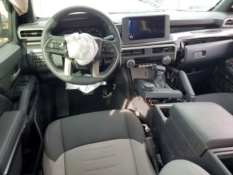 Photo 8 from auction – 2025 TOYOTA TACOMA with VIN 3TMLB5JN2SM161402
