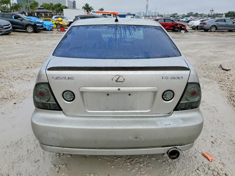 Photo 6 from auction – 2001 LEXUS IS 300 with VIN JTHBD182410009504