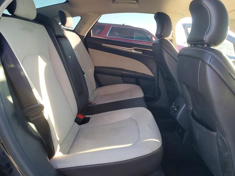 Photo 10 from auction – 2019 FORD FUSION with VIN 3FA6P0HD8KR231721