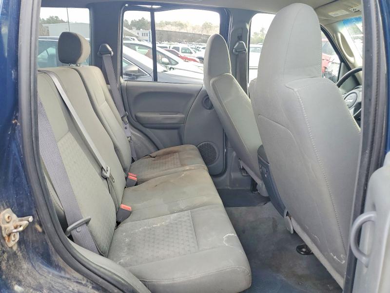 Photo 11 from auction – 2005 JEEP LIBERTY SP with VIN 1J4GL48K35W658087