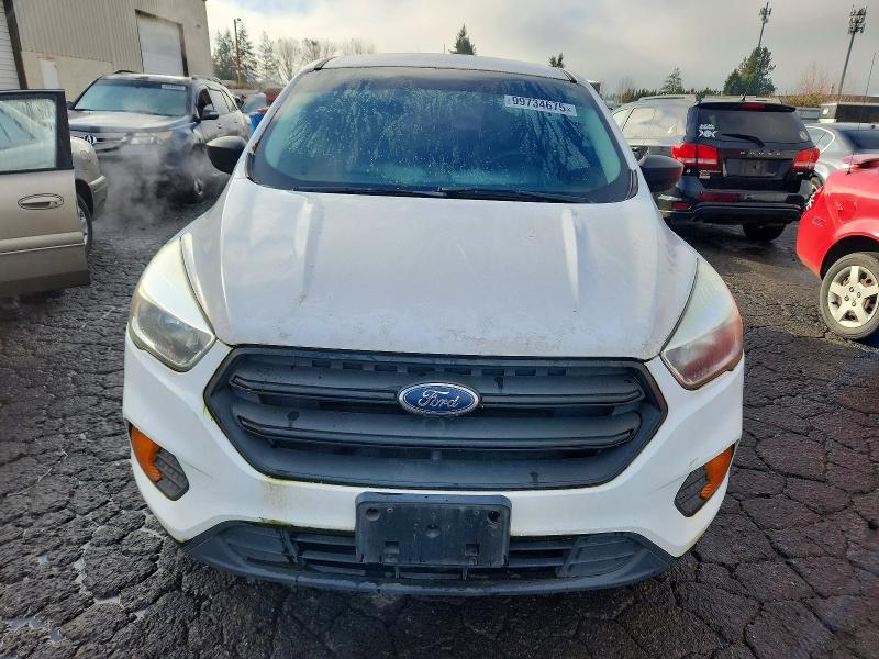 Photo 5 from auction – 2017 FORD ESCAPE S with VIN 1FMCU0F71HUB45361