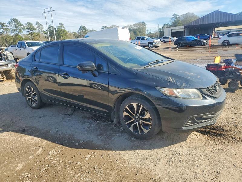 Photo 4 from auction – 2015 HONDA CIVIC with VIN 19XFB2F83FE086871