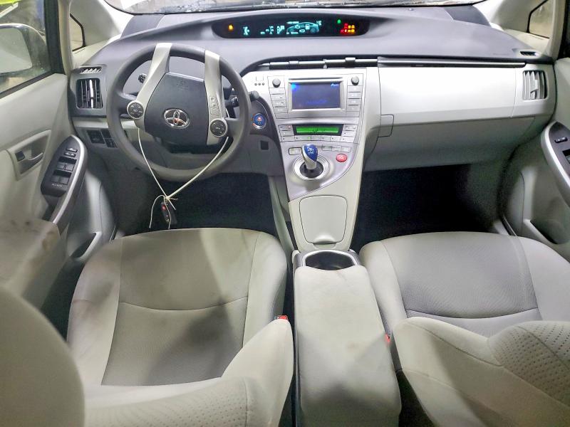 Photo 8 from auction – 2014 TOYOTA PRIUS with VIN JTDKN3DU4E1760944