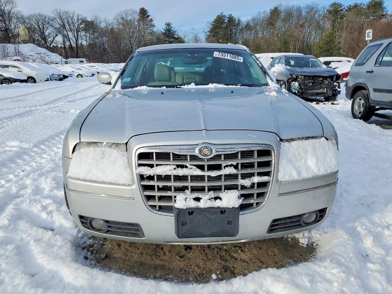 Photo 5 from auction – 2005 CHRYSLER 300 TOURIN with VIN 2C3JA53G65H115068