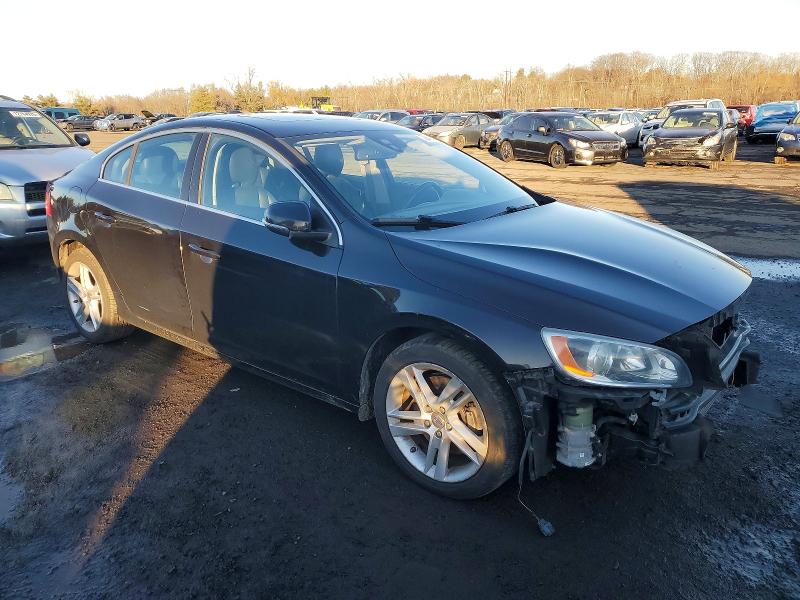 Photo 4 from auction – 2014 VOLVO S60 T5 with VIN YV1612FS7E1299221