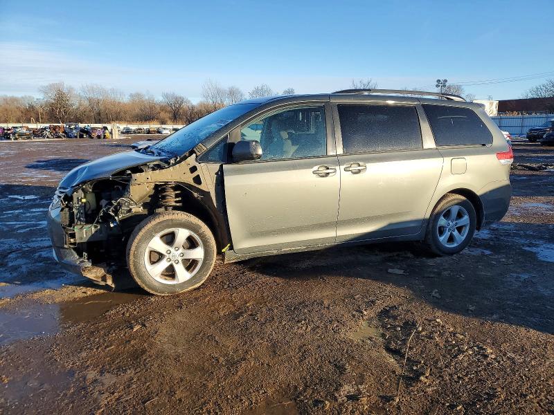 TOYOTA SIENNA 2014 with VIN 5TDKK3DC5ES497074 - Photo from auction