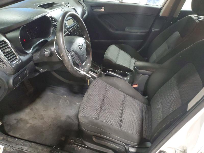 Photo 7 from auction – 2017 KIA FORTE LX with VIN 3KPFK4A77HE042403