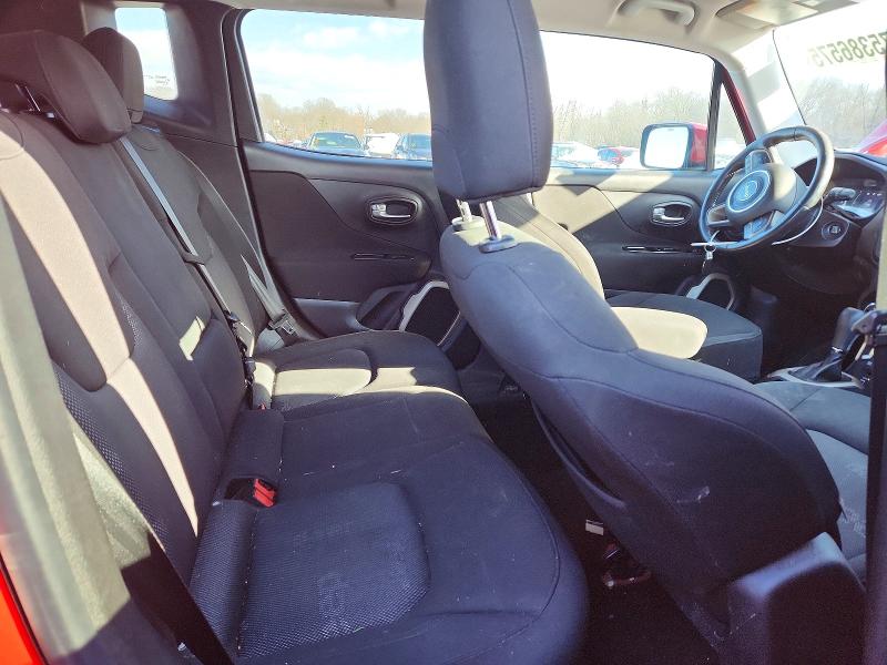 Photo 11 from auction – 2016 JEEP RENEGADE with VIN ZACCJBBT8GPC71647