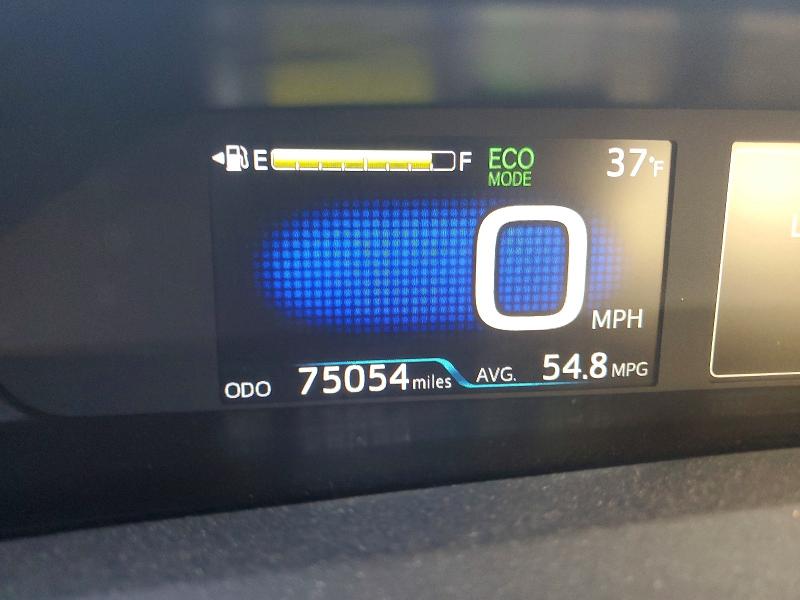 Photo 9 from auction – 2017 TOYOTA PRIUS with VIN JTDKARFU9H3050037