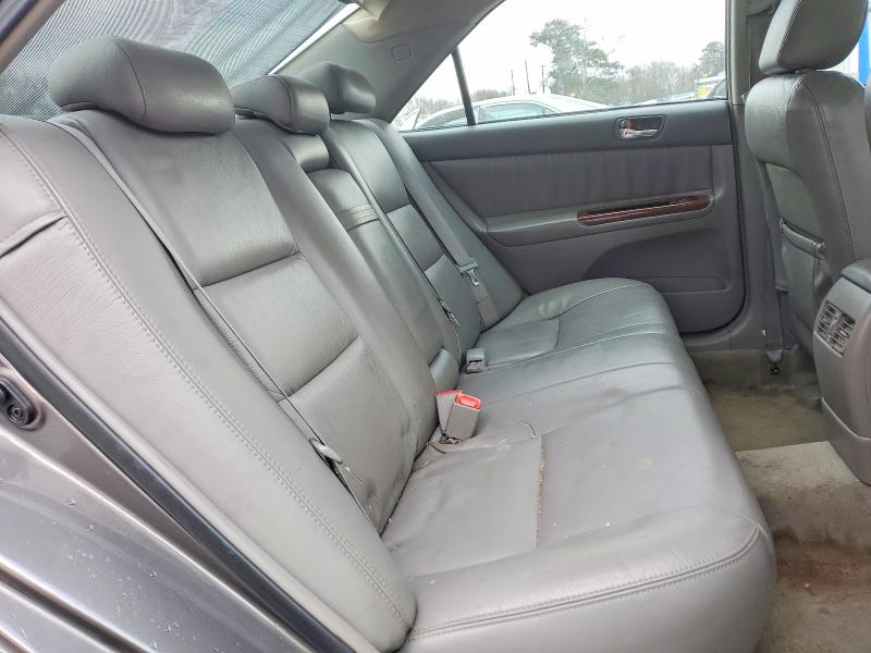 Photo 10 from auction – 2005 TOYOTA CAMRY LE with VIN 4T1BF30K85U599090