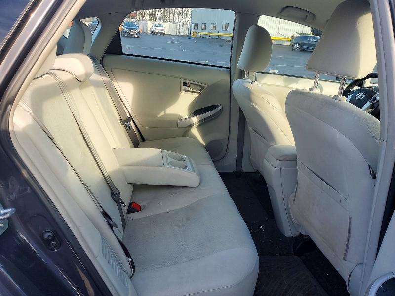 Zdjęcie 10 z aukcji – 2013 TOYOTA PRIUS z VIN JTDKN3DU2D5570616