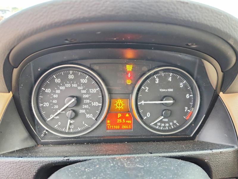Photo 9 from auction – 2014 BMW X1 SDRIVE2 with VIN WBAVM1C59EVW51190