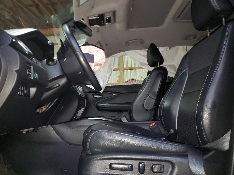 Photo 7 from auction – 2019 HONDA PILOT TOUR with VIN 5FNYF6H68KB502014