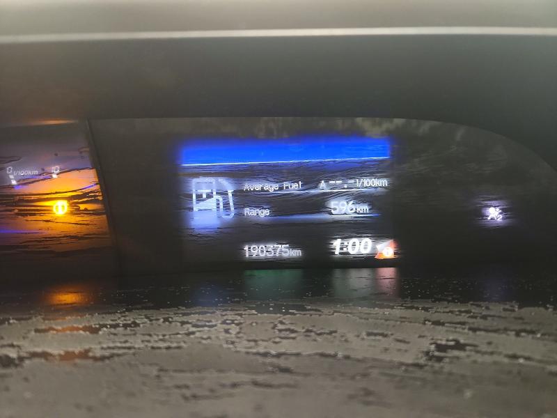 Photo 9 from auction – 2012 HONDA CIVIC LX with VIN 2HGFB2F41CH101298