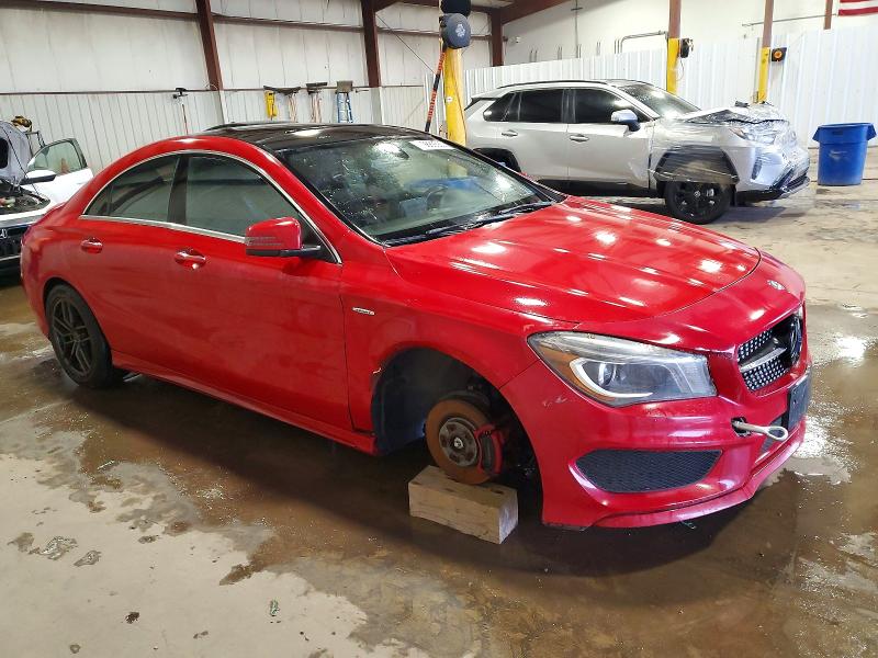 Photo 4 from auction – 2015 MERCEDES-BENZ CLA with VIN WDDSJ4EB4FN181127