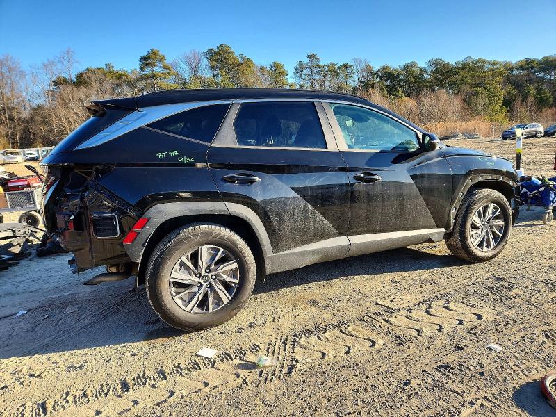 Photo 3 from auction – 2022 HYUNDAI TUCSON BLU with VIN KM8JBCA12NU030846