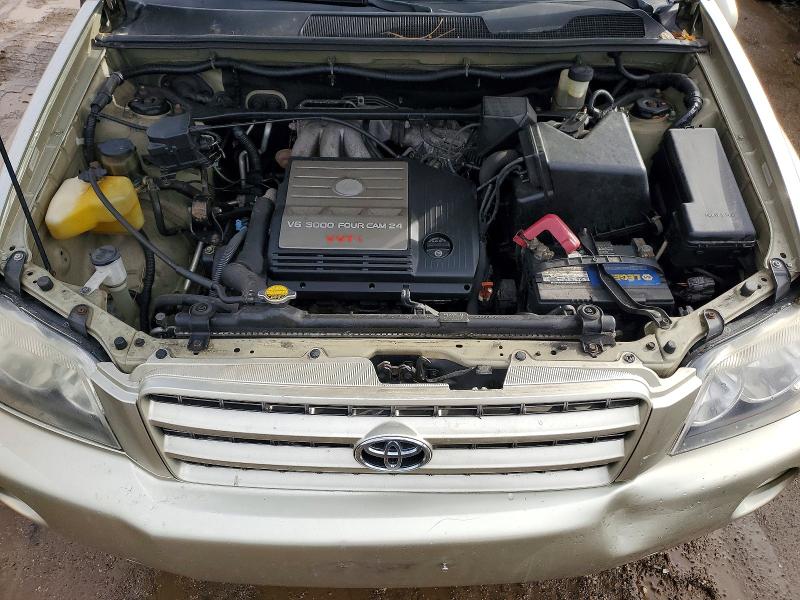 Photo 11 from auction – 2001 TOYOTA HIGHLANDER with VIN JTEHF21A110030366