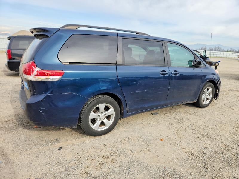 Photo 3 from auction – 2012 TOYOTA SIENNA LE with VIN 5TDKK3DC4CS224043
