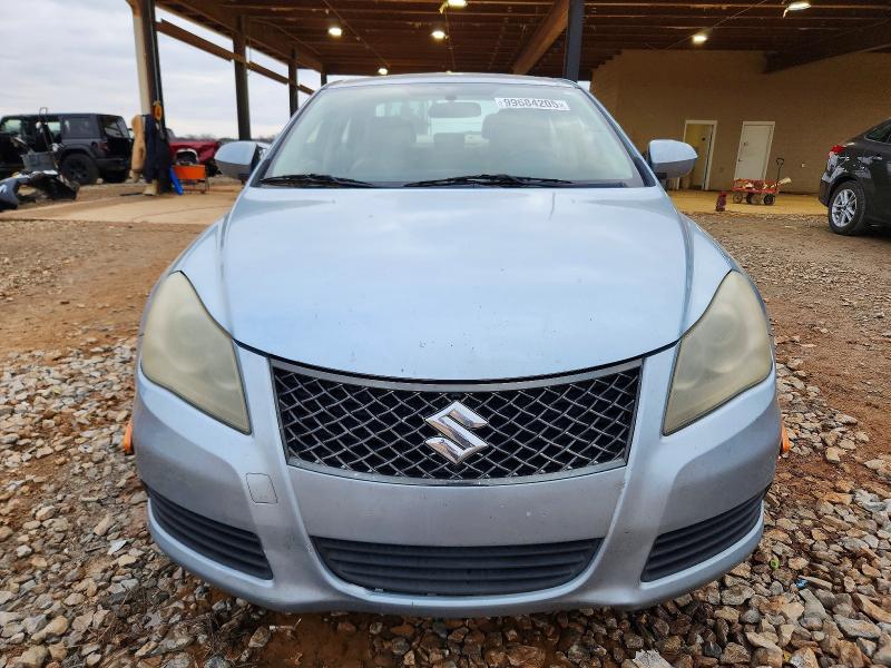 Фото 5 с аукциона – 2012 SUZUKI KIZASHI с VIN JS2RE9A35C6100348