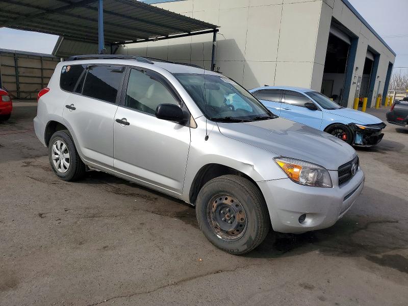 Photo 4 from auction – 2007 TOYOTA RAV4 with VIN JTMZD33V776039213
