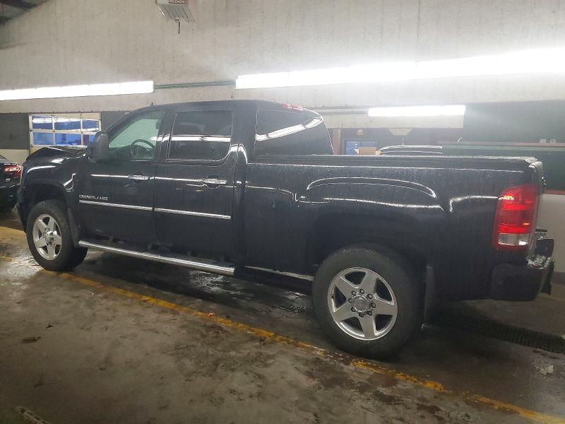 Photo 2 from auction – 2013 GMC SIERRA K25 with VIN 1GT125E8XDF156351