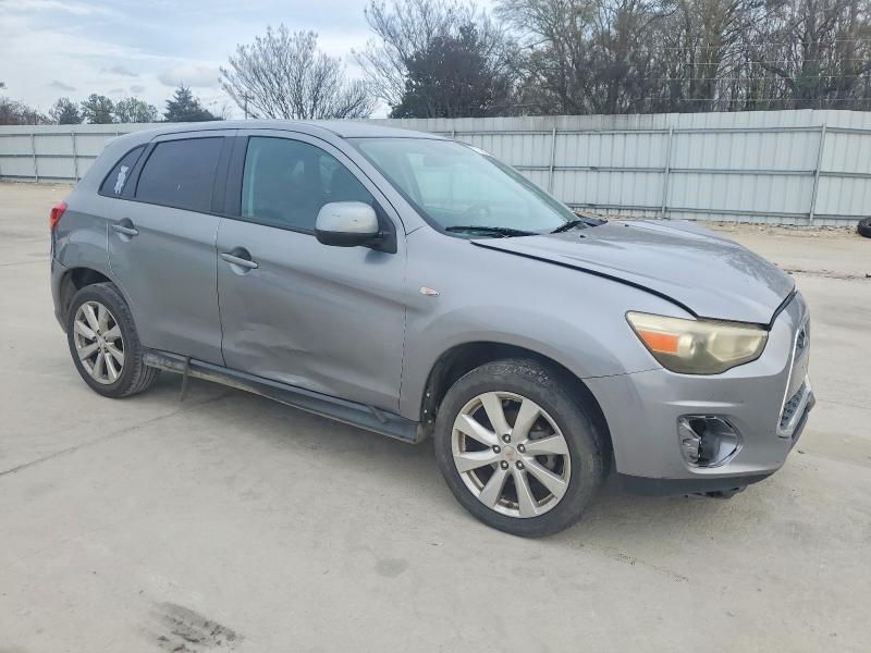 Foto 4 de la subasta – 2015 MITSUBISHI OUTLANDER con VIN 4A4AP3AU6FE058069