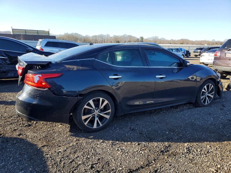 Фото 3 с аукциона – 2017 NISSAN MAXIMA 3.5 с VIN 1N4AA6AP7HC381006