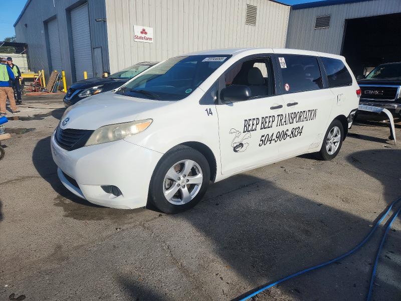 TOYOTA SIENNA 2011 with VIN 5TDZK3DC2BS023027 - Photo from auction