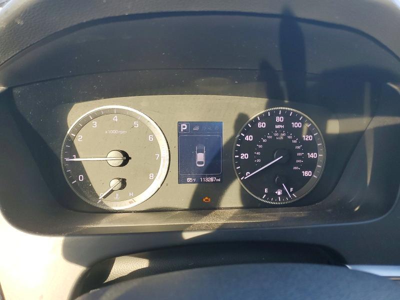 Photo 9 from auction – 2017 HYUNDAI SONATA SE with VIN 5NPE24AF2HH471852
