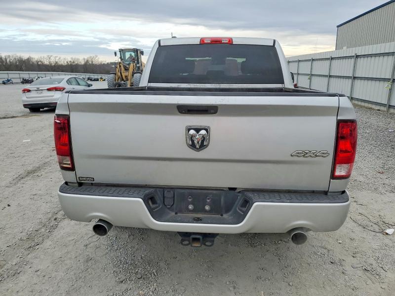 Photo 6 from auction – 2014 RAM 1500 ST with VIN 1C6RR7KT2ES461393