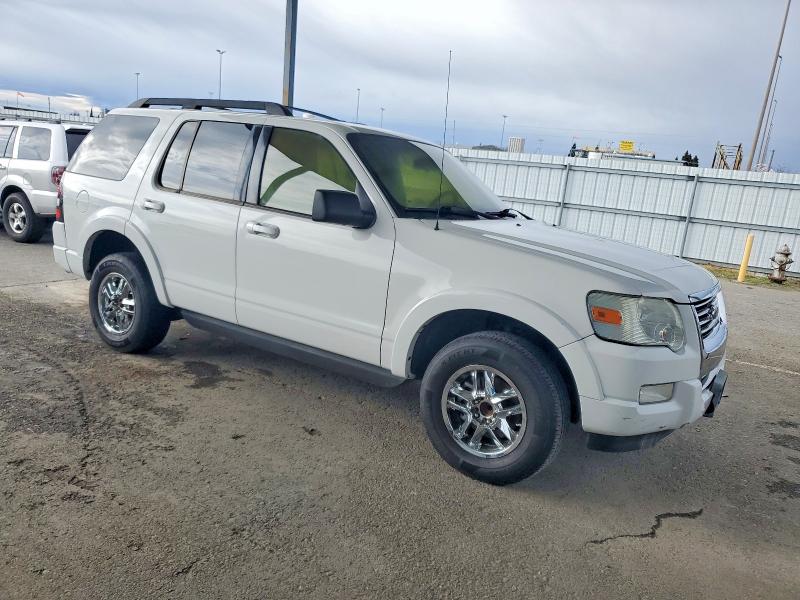 Photo 4 from auction – 2010 FORD EXPLORER with VIN 1FMEU6DEXAUA57962
