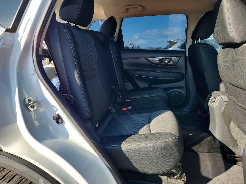 Photo 11 from auction – 2018 NISSAN ROGUE S with VIN KNMAT2MV2JP571379
