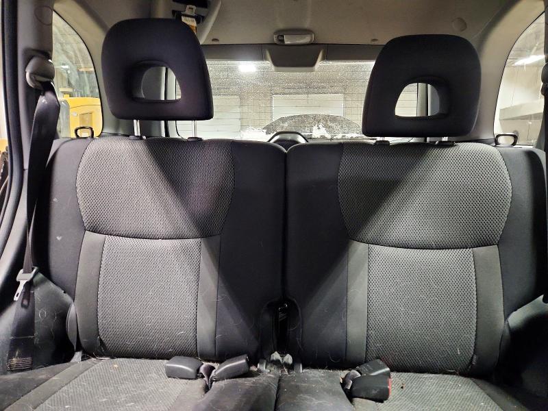 Photo 10 from auction – 2004 TOYOTA RAV4 with VIN JTEHD20V540008773