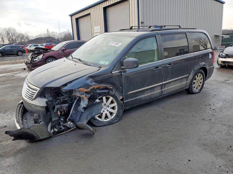 CHRYSLER TOWN & COU 2014 with VIN 2C4RC1BG1ER218797 - Photo from auction