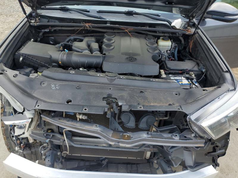 Photo 12 from auction – 2014 TOYOTA 4RUNNER SR with VIN JTEZU5JR5E5075692
