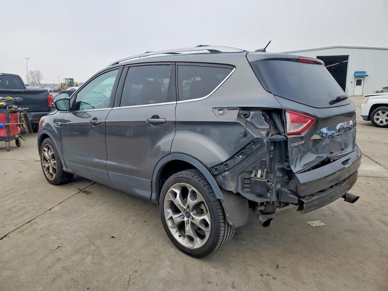 Photo 2 from auction – 2016 FORD ESCAPE with VIN 1FMCU0J92GUC60297