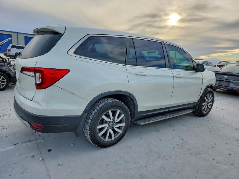 Photo 3 from auction – 2019 HONDA PILOT with VIN 5FNYF5H57KB012522