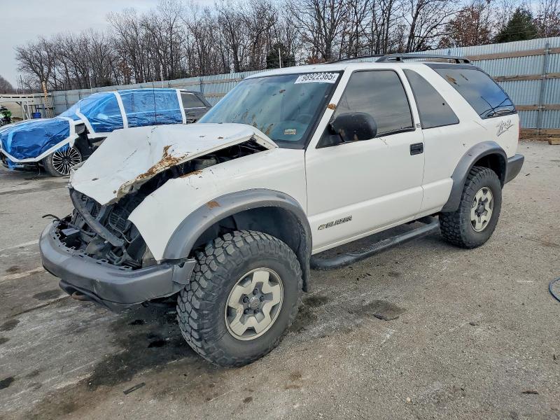 CHEVROLET BLAZER 2003 with VIN 1GNCT18X03K140156 - Photo from auction