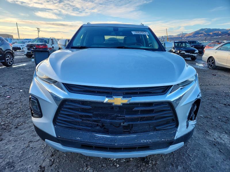 Photo 5 from auction – 2020 CHEVROLET BLAZER with VIN 3GNKBBRA5LS711854