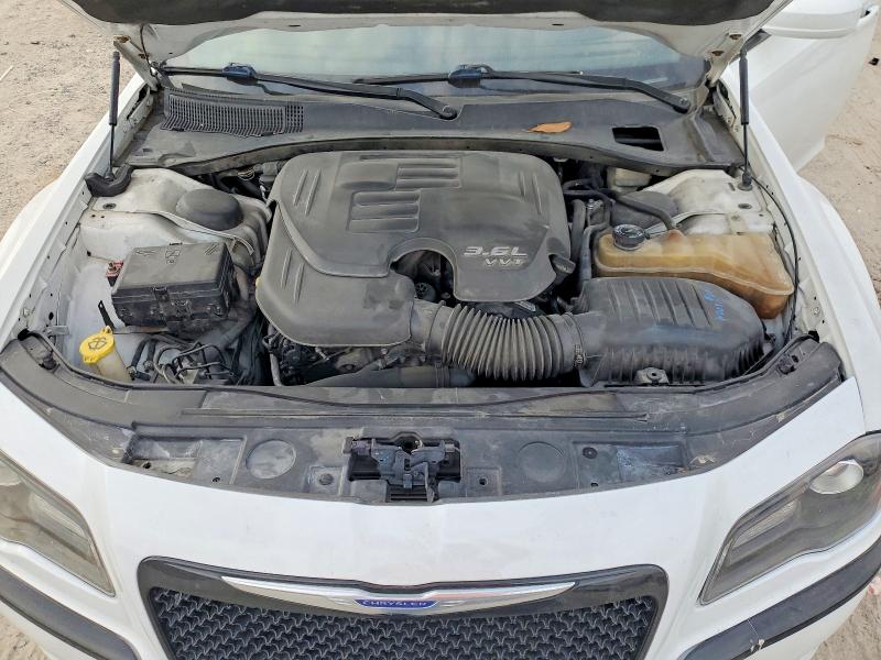 Photo 11 from auction – 2014 CHRYSLER 300 S with VIN 2C3CCABGXEH347153