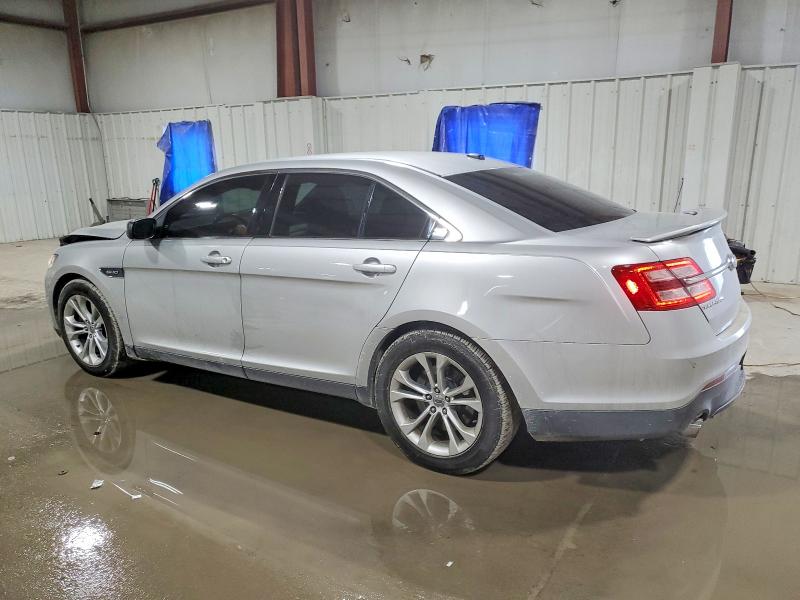 Photo 2 from auction – 2013 FORD TAURUS SHO with VIN 1FAHP2KT9DG149396